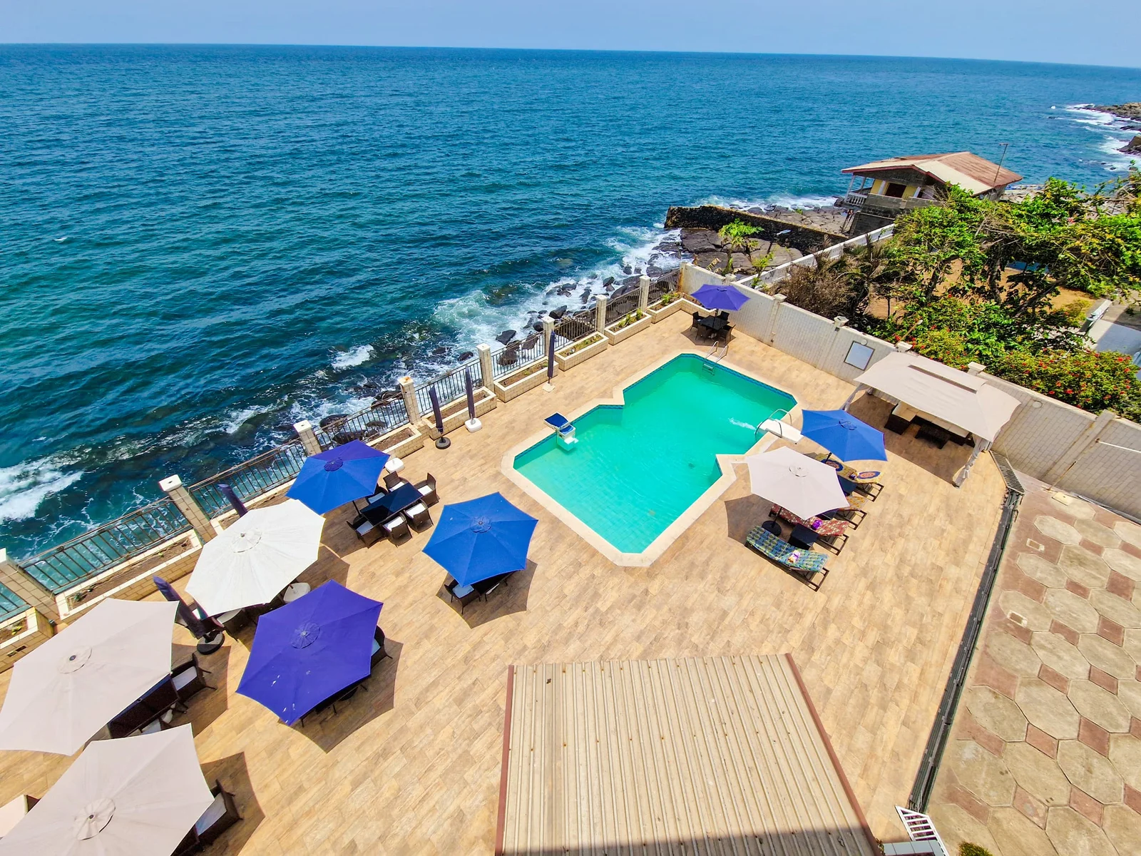Hotel Barmoi